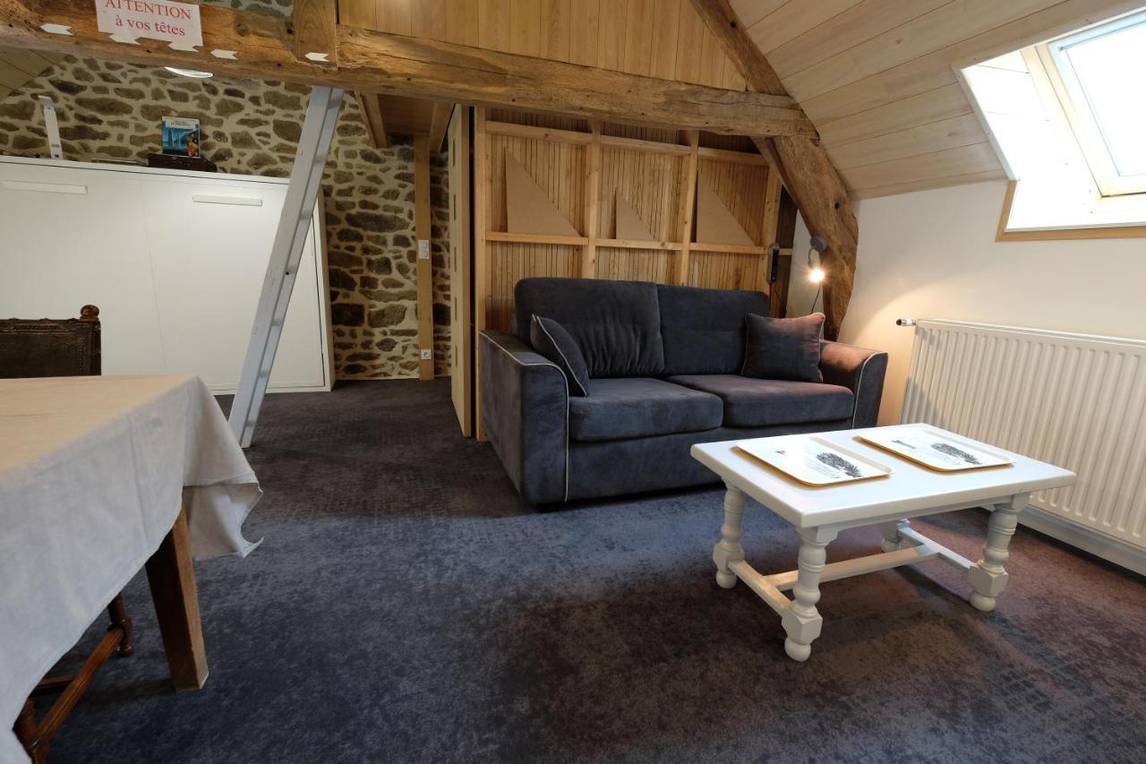 Le Logis De Mordreuc Apartment Pleudihen-sur-Rance Exterior photo